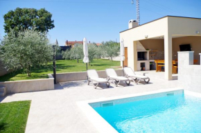 Villa Markulin, Šišan